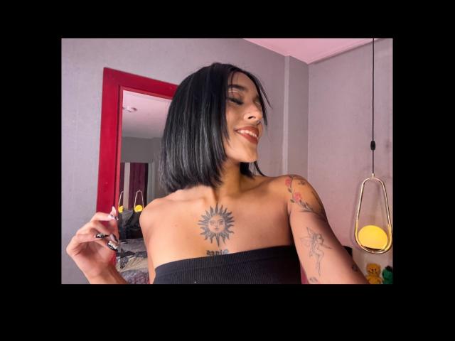 SalomeMille - Live sex cam - 23933581