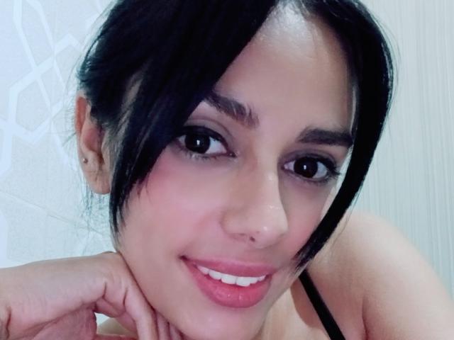 AnaisHilton - Live porn &amp; sex cam - 23937933