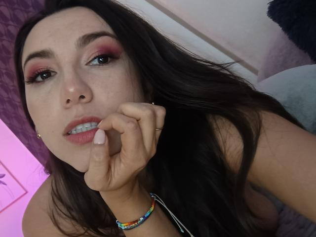 MiaReed - Live Sex Cam - 23938117