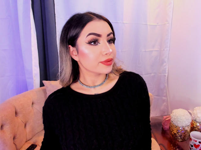 MelissaLust - Live sex cam - 23938305