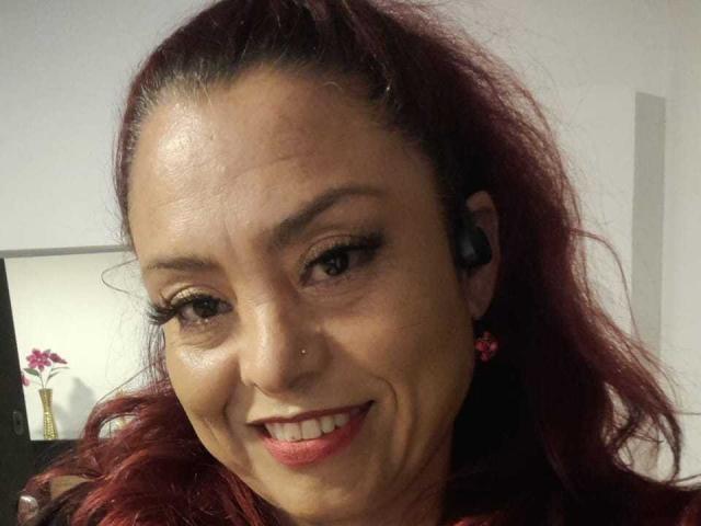 ChrissyKnox - Live Sex Cam - 23939985