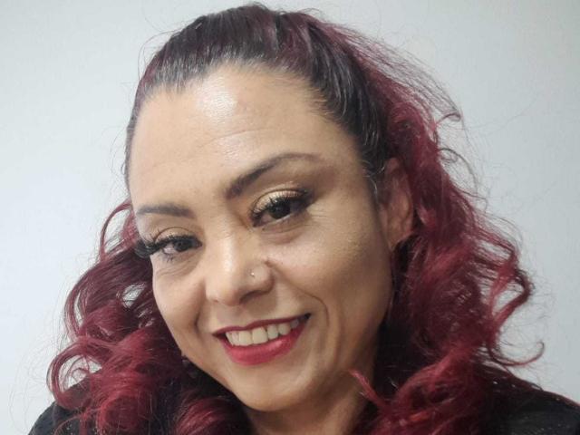 ChrissyKnox - Live sex cam - 23939989