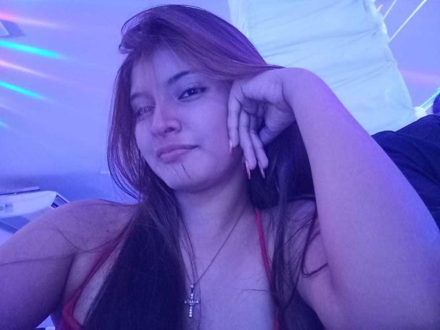 MelanyRaves - Sexe cam en vivo - 23940833