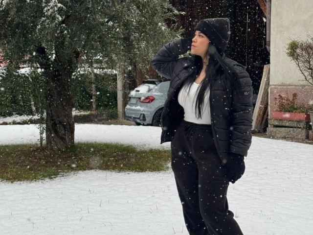 EimyHarrison - Live Sex Cam - 23940969