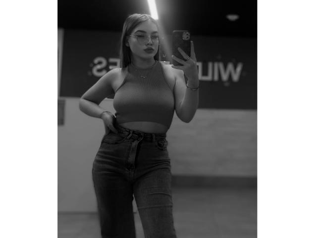 OlishaXKitty - Sexe cam en vivo - 23944493