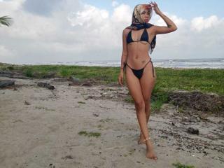 HellenSky - Live porn &amp; sex cam - 23947893