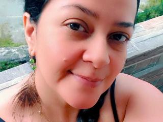 LuciaVonnee - Live porn &amp; sex cam - 23949133