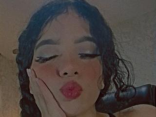 EmmaCowperr - Live porn &amp; sex cam - 23952517