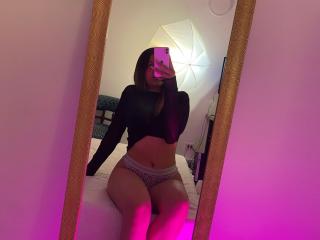 HazelDream - Live Sex Cam - 23954581