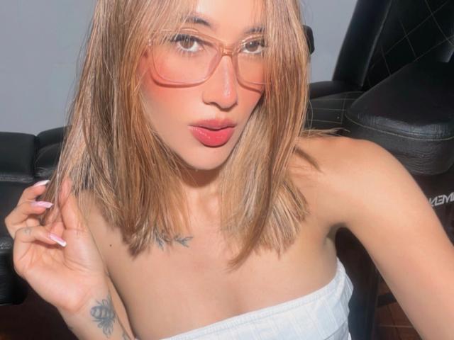 HarleyRoods - Live sex cam - 23961789