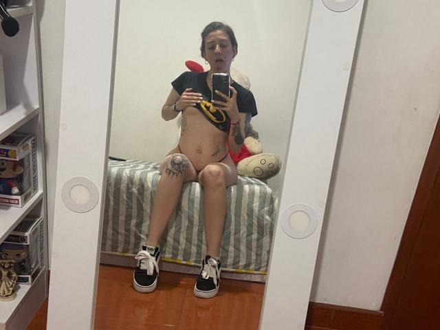 ValeriaNaughtySex - Live porn &amp; sex cam - 23962409