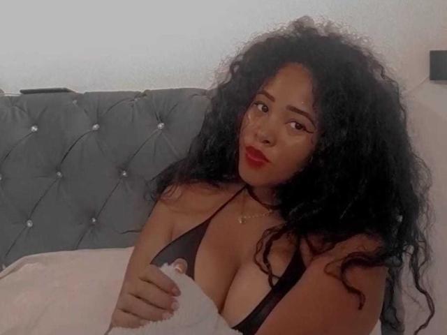 LixAmapola - Live sex cam - 23963537