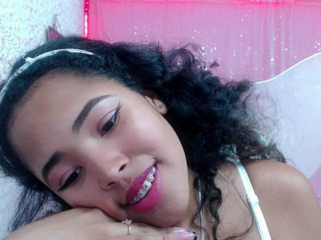 LixAmapola - Live sex cam - 23963589