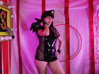 SophiaWolf - Live sex cam - 23972705