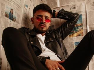 NoahBrown - Live sex cam - 23973005