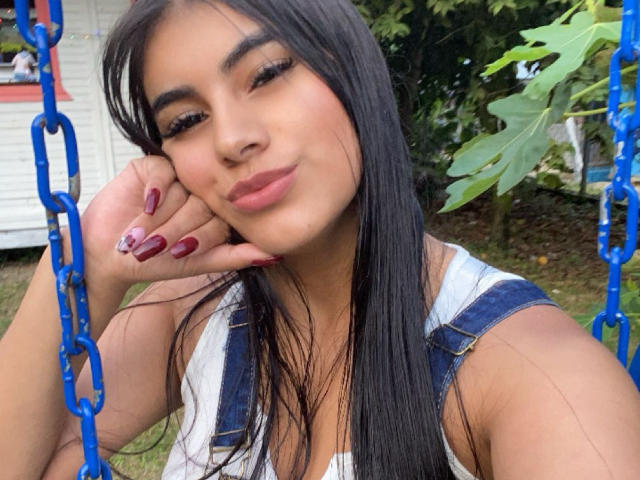 AbbyKey - Élő pornó és szexkamera - 23975529