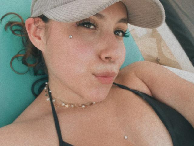 AmberlStha - Live sex cam - 23977725