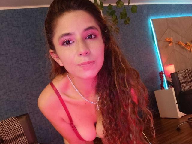 SophieTeller - Live Sex Cam - 23977909