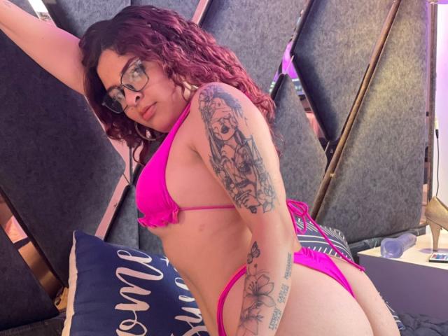 CharlotteQ69 - Sexe cam en vivo - 23978445