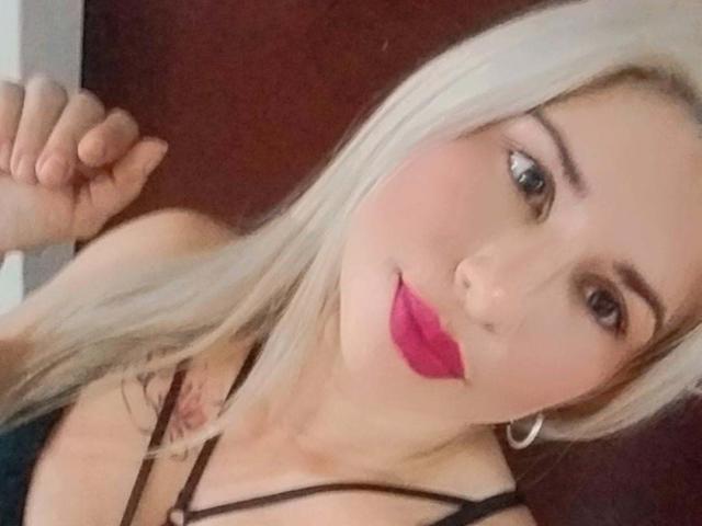 ChristinaSilva - Sexe cam en vivo - 23980569