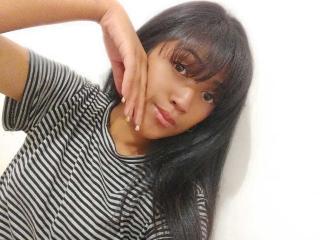 ChloeWu - Live sex cam - 23982565