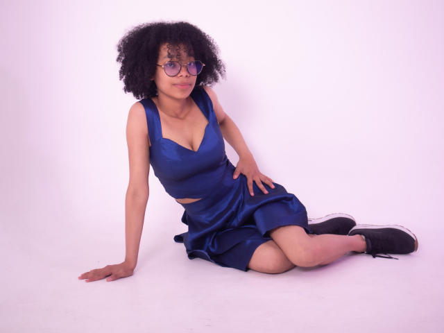 DariaBrooklyn - Live porn &amp; sex cam - 23987233