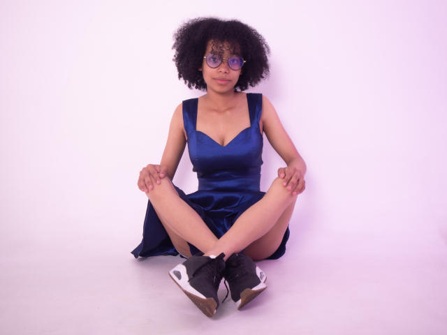 DariaBrooklyn - Live porn &amp; sex cam - 23987245