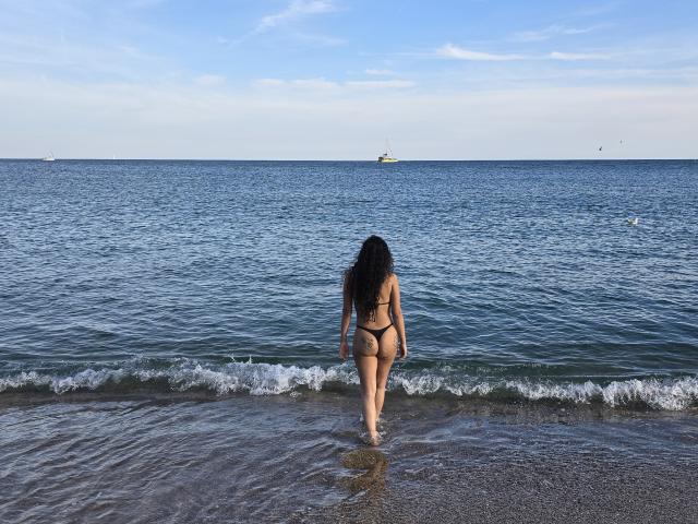 AlejandraMontana - Live sexe cam - 23988633