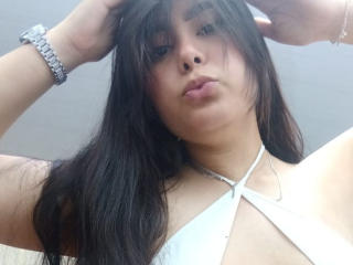 BrianaRogers - Live Sex Cam - 23988889