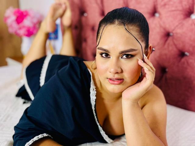 ShylaRosee - Live sex cam - 23991629