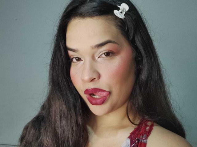 AntonelaPark - Live Sex Cam - 23992877