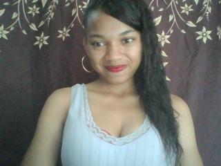 NaomiSunny - Live sexe cam - 23999489