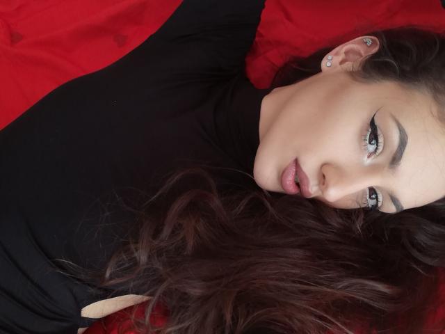 VievienneClemente - Sexe cam en vivo - 24001521