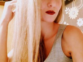 KatyMurena - Sexe cam en vivo - 24001873