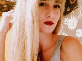 KatyMurena - Sexe cam en vivo - 24001925