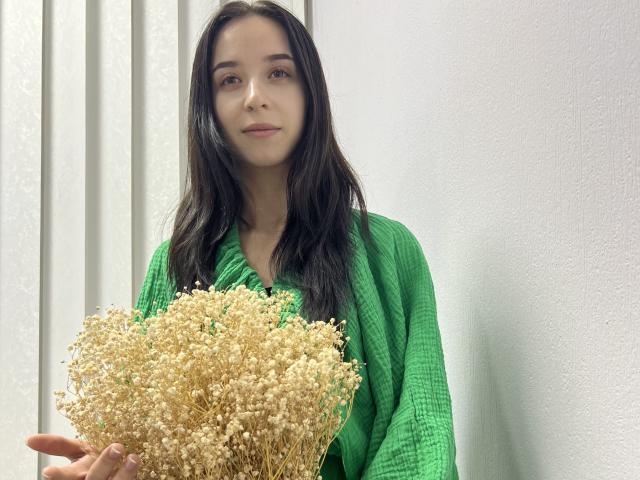 Laurali - Live sex cam - 24002105