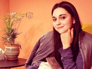 OliviaBeauty - Sexe cam en vivo - 24005353