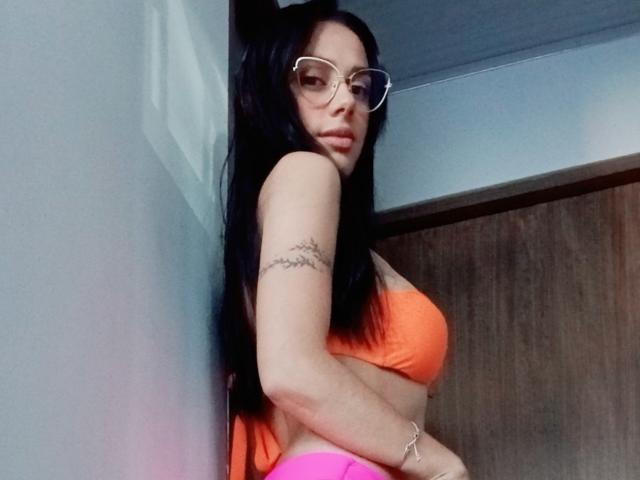 AnaisHilton - Live porn &amp; sex cam - 24008349