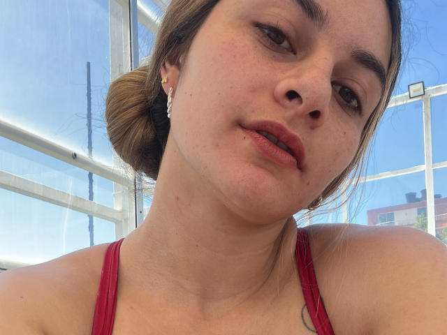 AtheneaRossi - Live sexe cam - 24008765