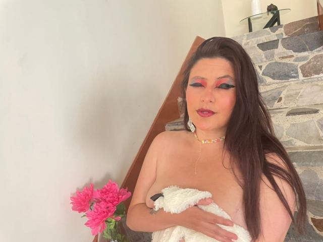 NinaPetit - Live porn &amp; sex cam - 24009845