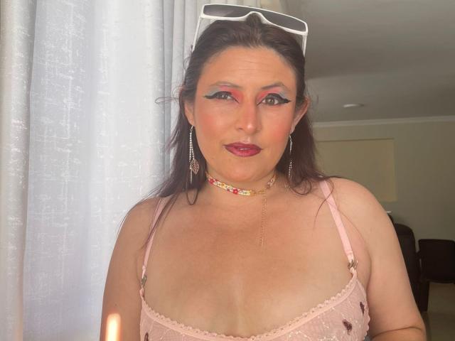 NinaPetit - Sexe cam en vivo - 24009933