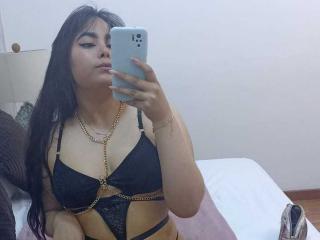 BrianaRogers - Live Sex Cam - 24010957