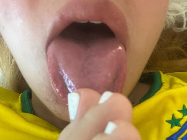 MartinaConorr - Sexe cam en vivo - 24013609