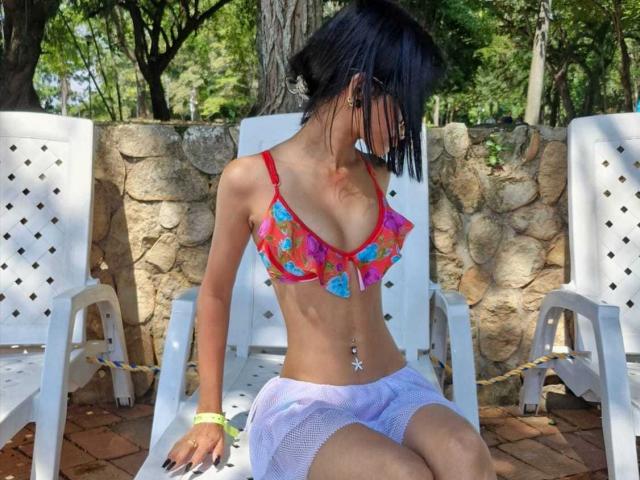 KylieGreenX - Live porn &amp; sex cam - 24018941