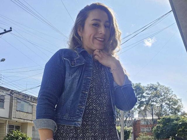 AliceDussan - Sexe cam en vivo - 24019217