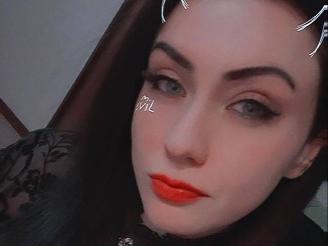 GoddessLiliMayhem - Sexe cam en vivo - 24020485