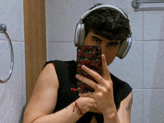 TobbyRamirez - Sexe cam en vivo - 24021081