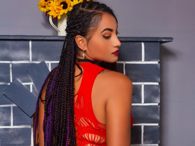 AgataFoxyx - Live porn &amp; sex cam - 24023201