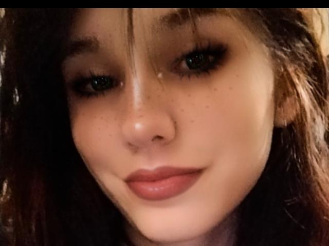 ShellyLili - Live porn &amp; sex cam - 24023597