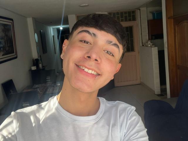 ImJuanda - Sexe cam en vivo - 24025041